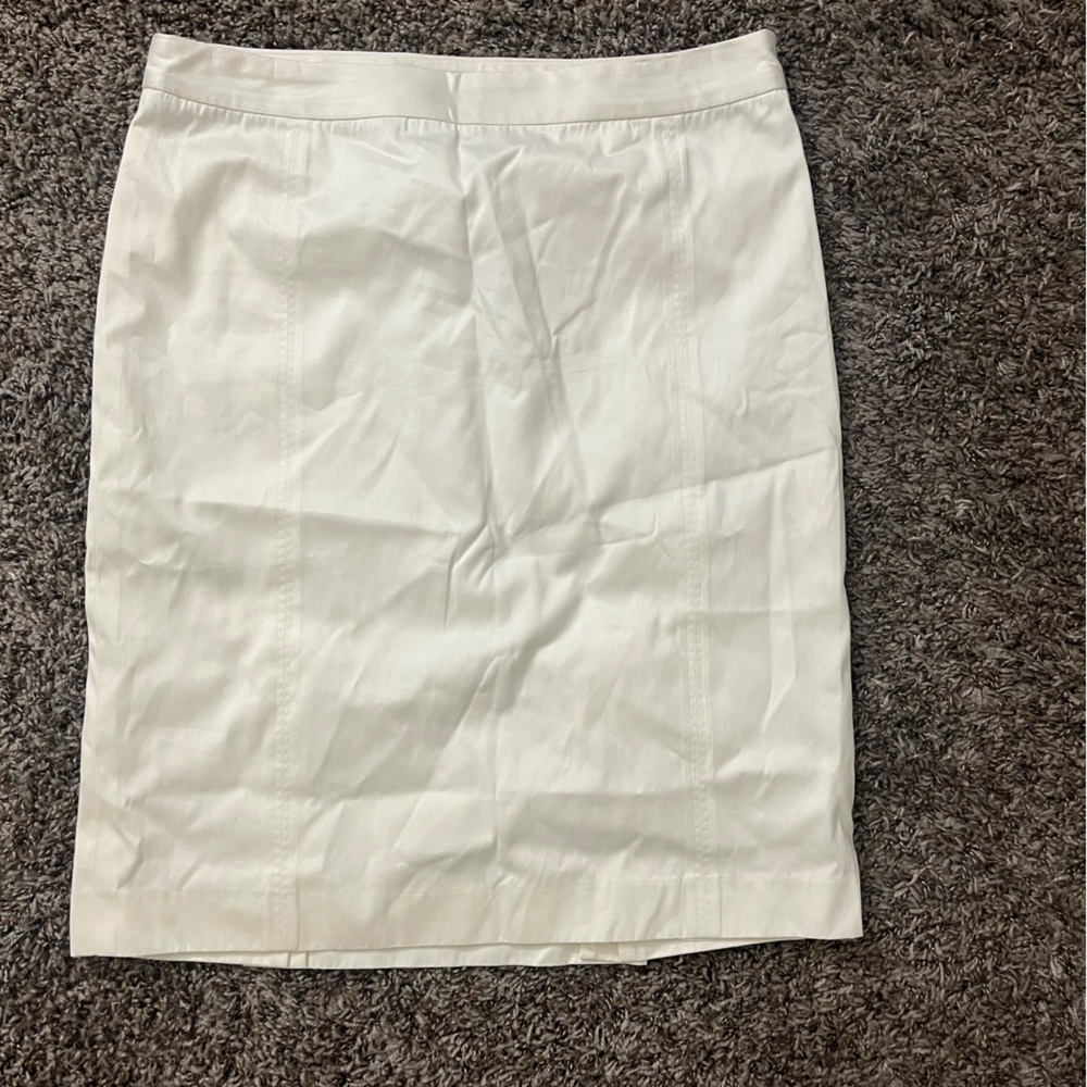 Burberry white cotton skirt USA 10 / waist 32